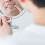 年齢を重ねるにつれて口腔内も変化する？～加齢による変化～